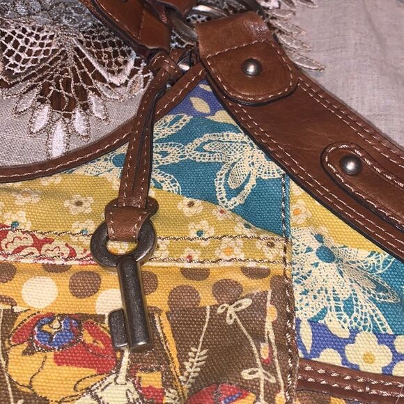 ❤️EUC Fossil Purse   - Picture 13 of 13